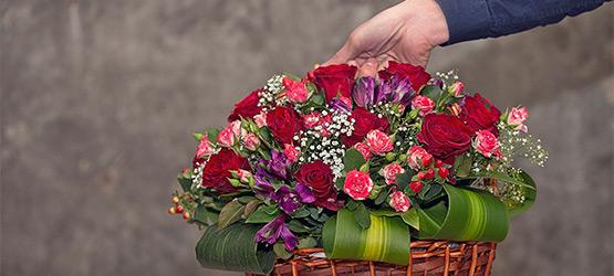 Why Choose JMK Florist – Elevating Your Floral Experience